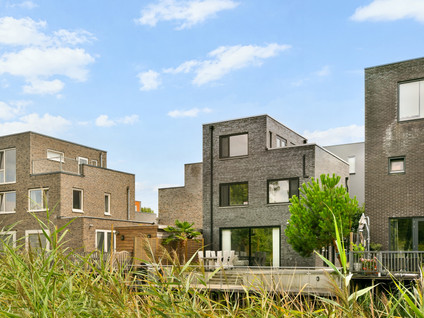 Iyohof 5