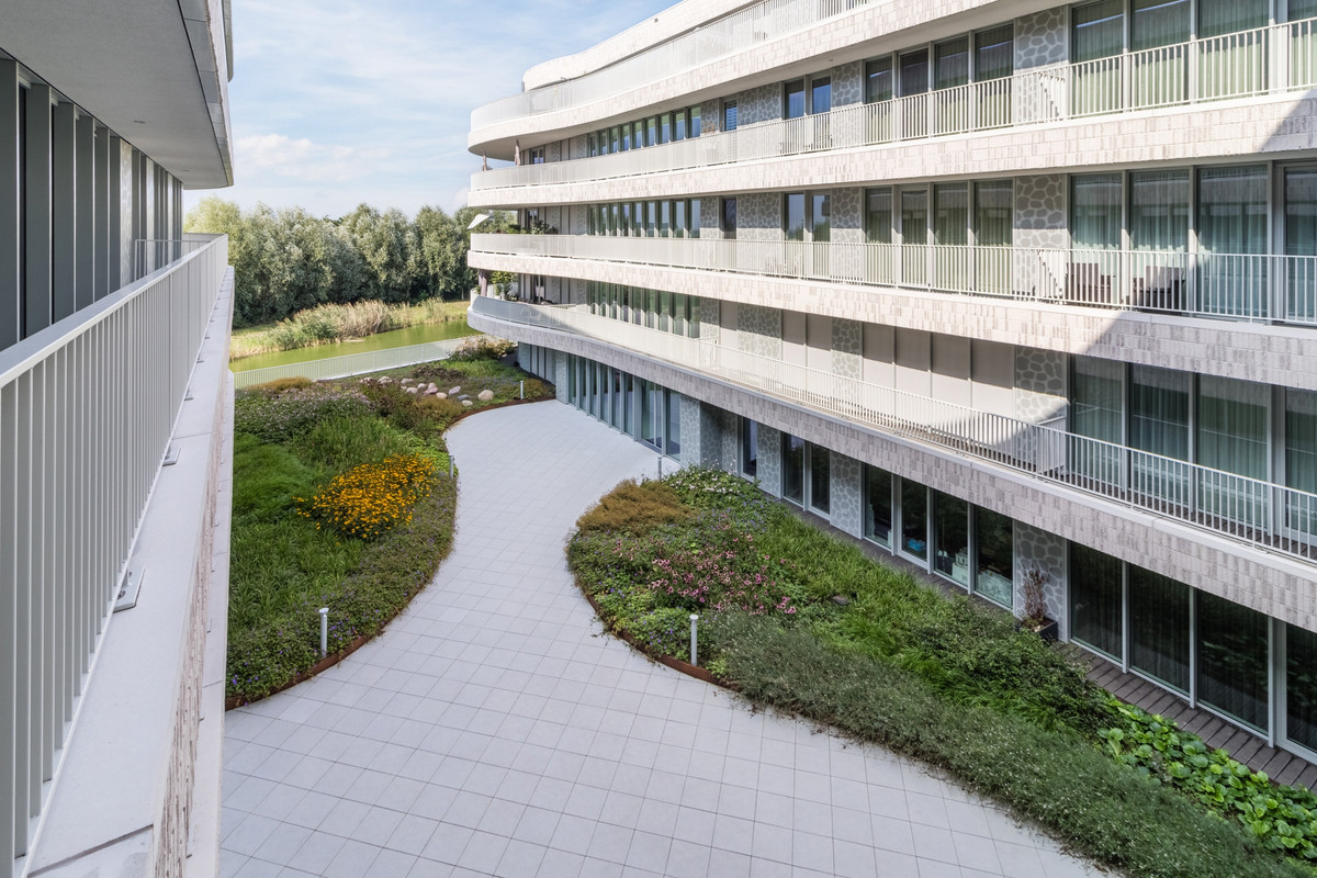 Appartement te koop: Van der Duijn van Maasdamweg 668, Rotterdam