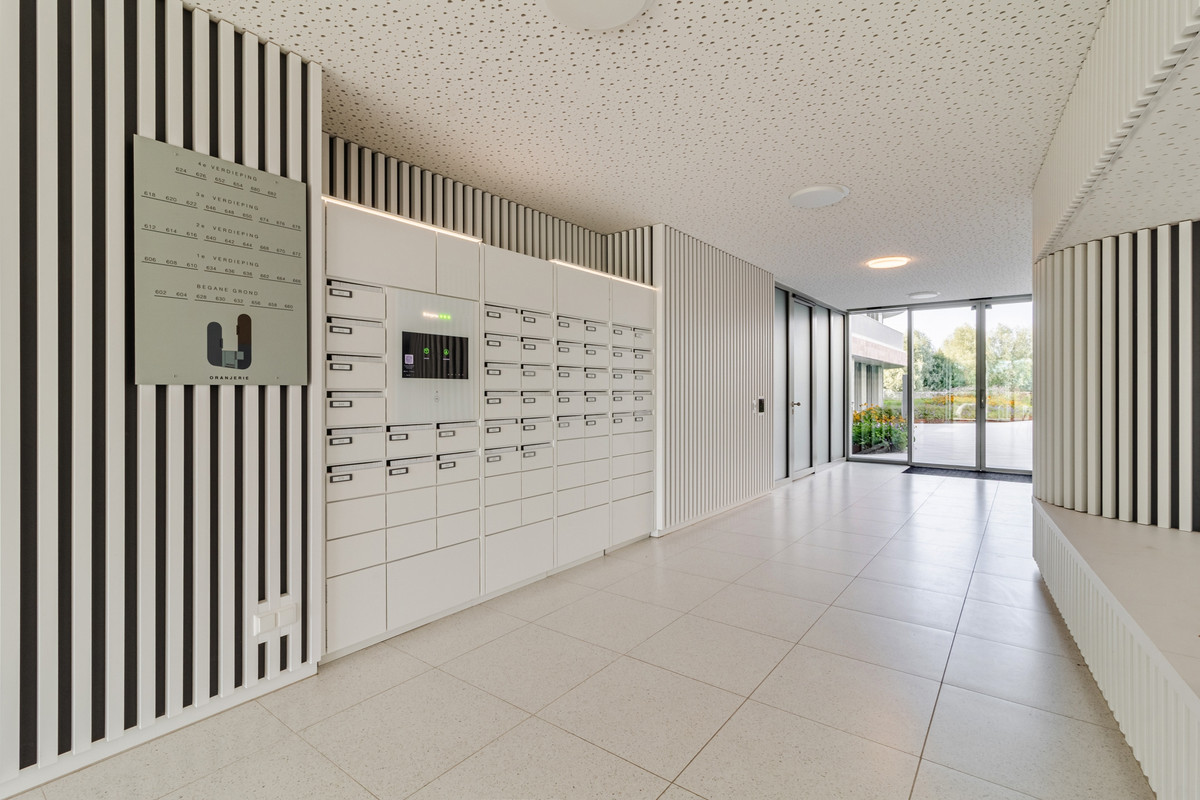 Appartement te koop: Van der Duijn van Maasdamweg 668, Rotterdam