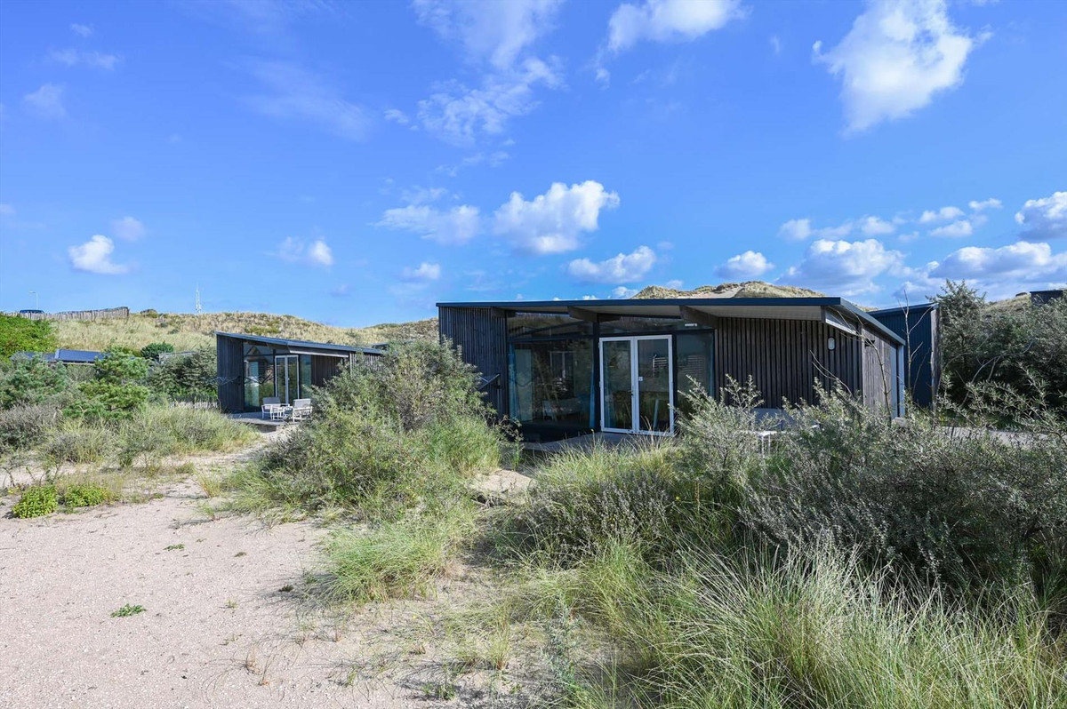 Vrijstaande woning te koop: Zeeweg 97-38, Overveen