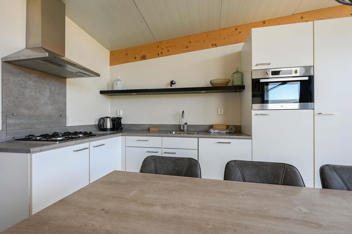 Vrijstaande woning te koop: Zeeweg 97-38, Overveen