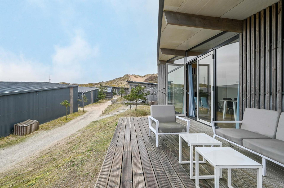 Vrijstaande woning te koop: Zeeweg 97-42, Overveen