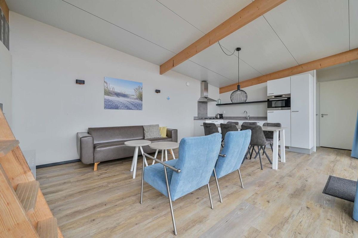 Vrijstaande woning te koop: Zeeweg 97-42, Overveen