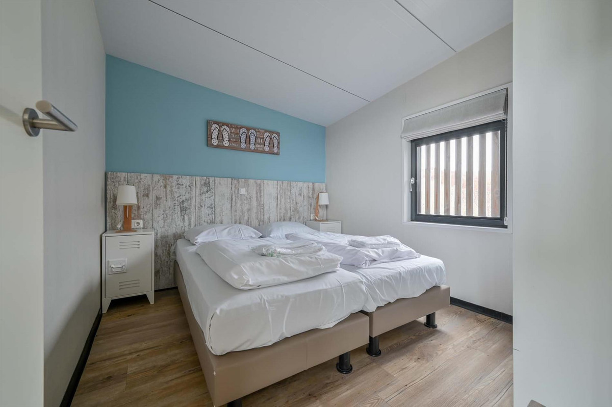 Vrijstaande woning te koop: Zeeweg 97-42, Overveen