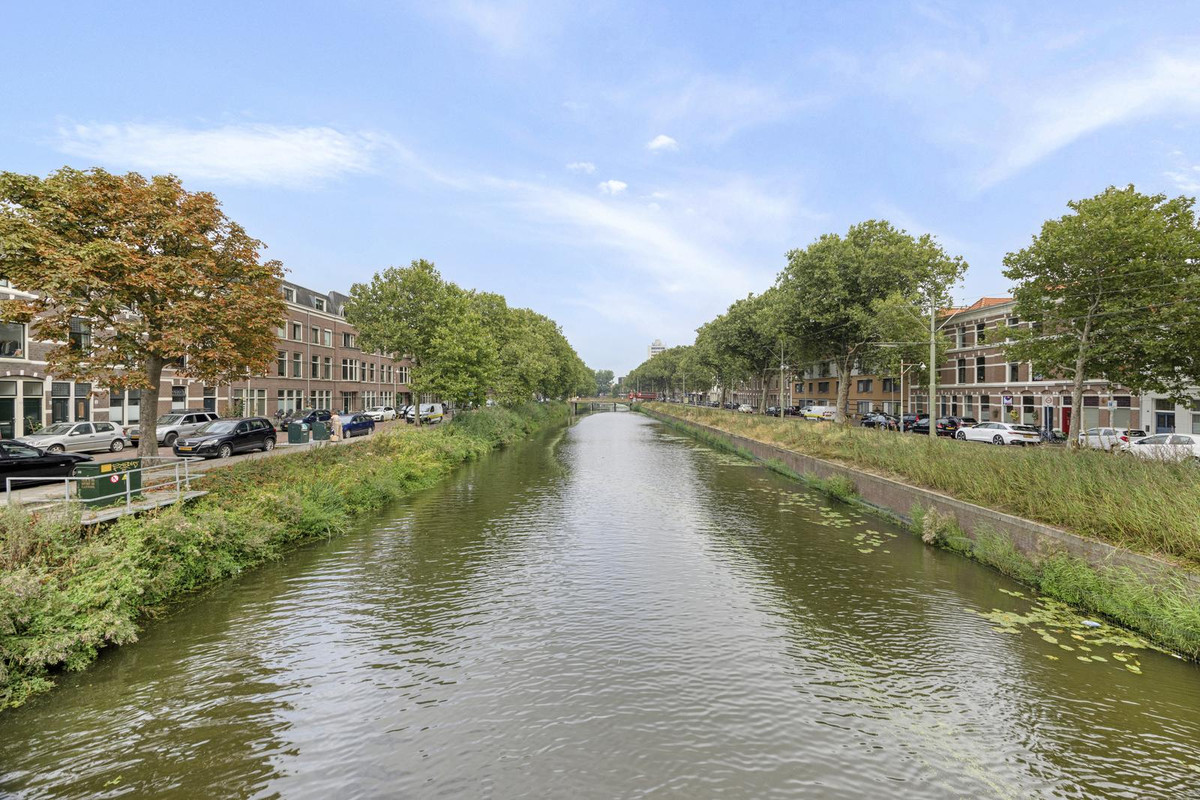 Tussenwoning te koop: Suezkade 22, 'S-Gravenhage