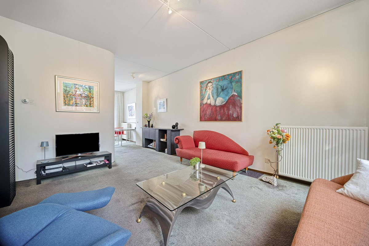 Tussenwoning te koop: Suezkade 22, 'S-Gravenhage