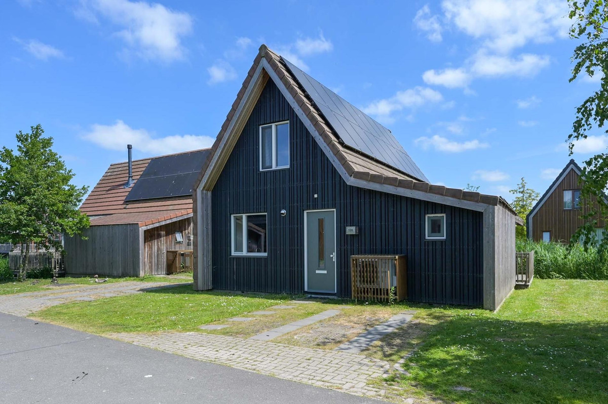 Tussenwoning te koop: Verlengde Breevaart 3-198, Reeuwijk