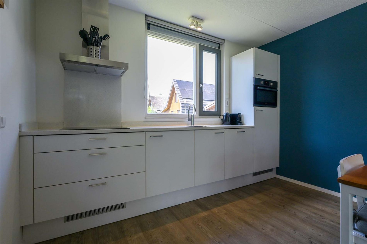 Tussenwoning te koop: Verlengde Breevaart 3-198, Reeuwijk