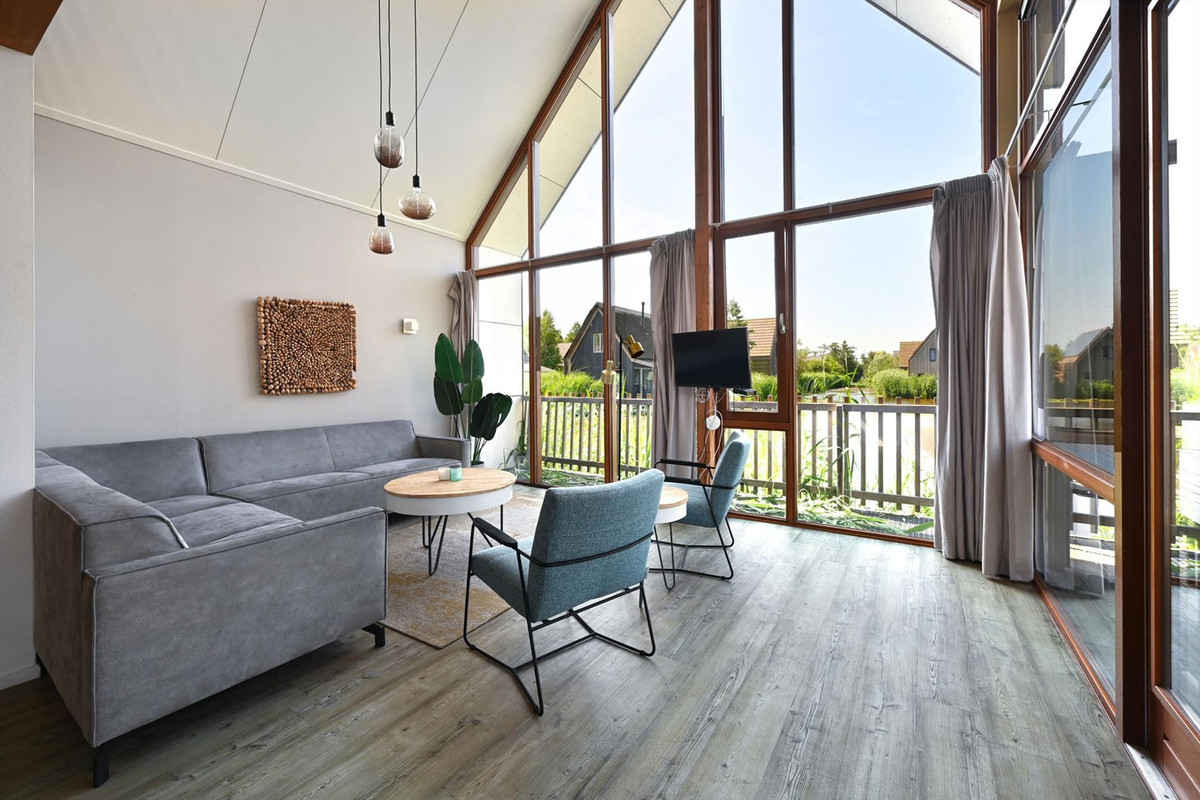 Tussenwoning te koop: Verlengde Breevaart 3-137, Reeuwijk