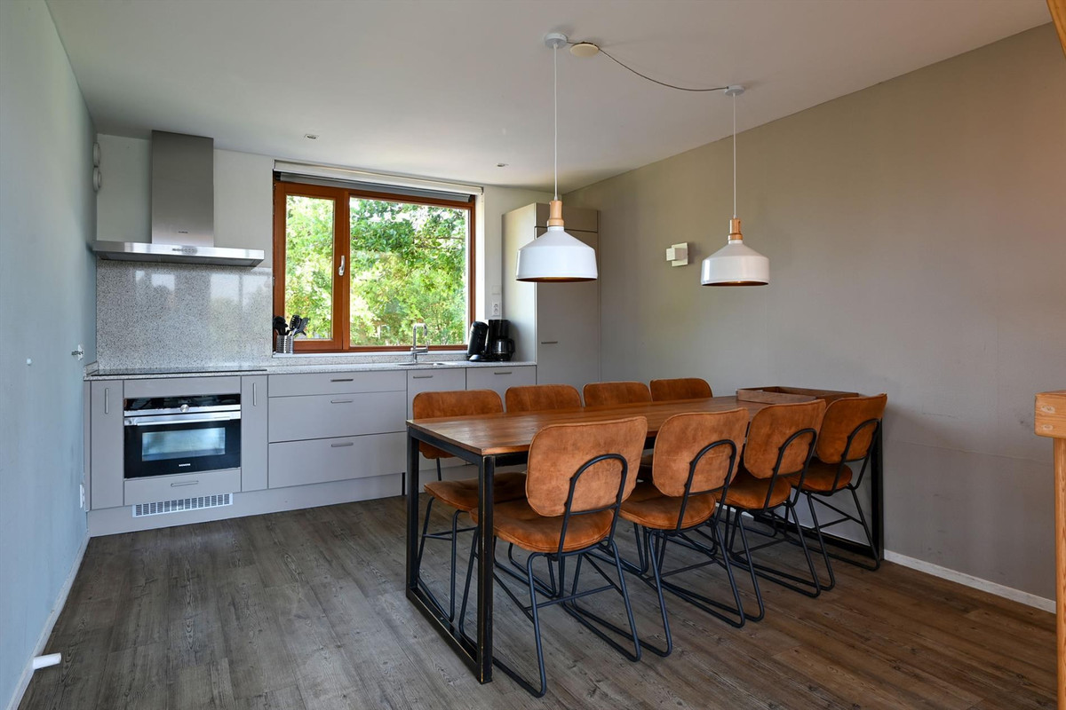 Tussenwoning te koop: Verlengde Breevaart 3-137, Reeuwijk