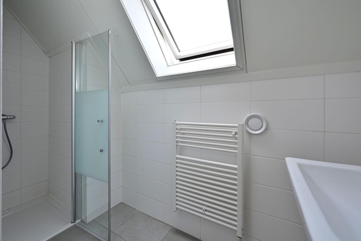 Tussenwoning te koop: Verlengde Breevaart 3-137, Reeuwijk