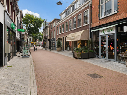 Zachariassteeg 1