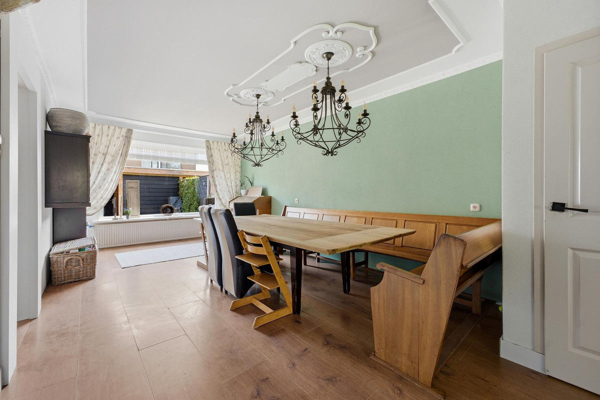 Tussenwoning te koop: Van der Lekstraat 59, Hendrik-Ido-Ambacht