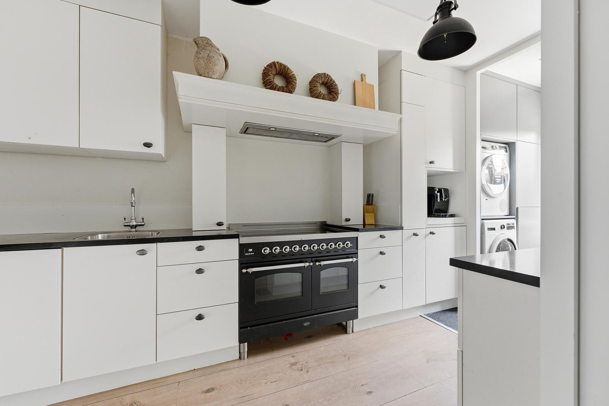 Tussenwoning te koop: Van der Lekstraat 59, Hendrik-Ido-Ambacht