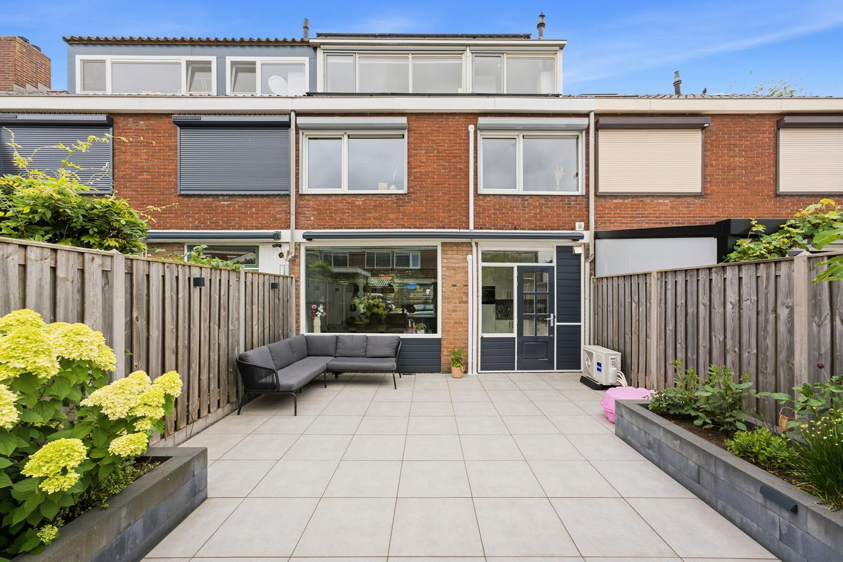 Tussenwoning te koop: Tesselschadestraat 5, Hendrik-Ido-Ambacht