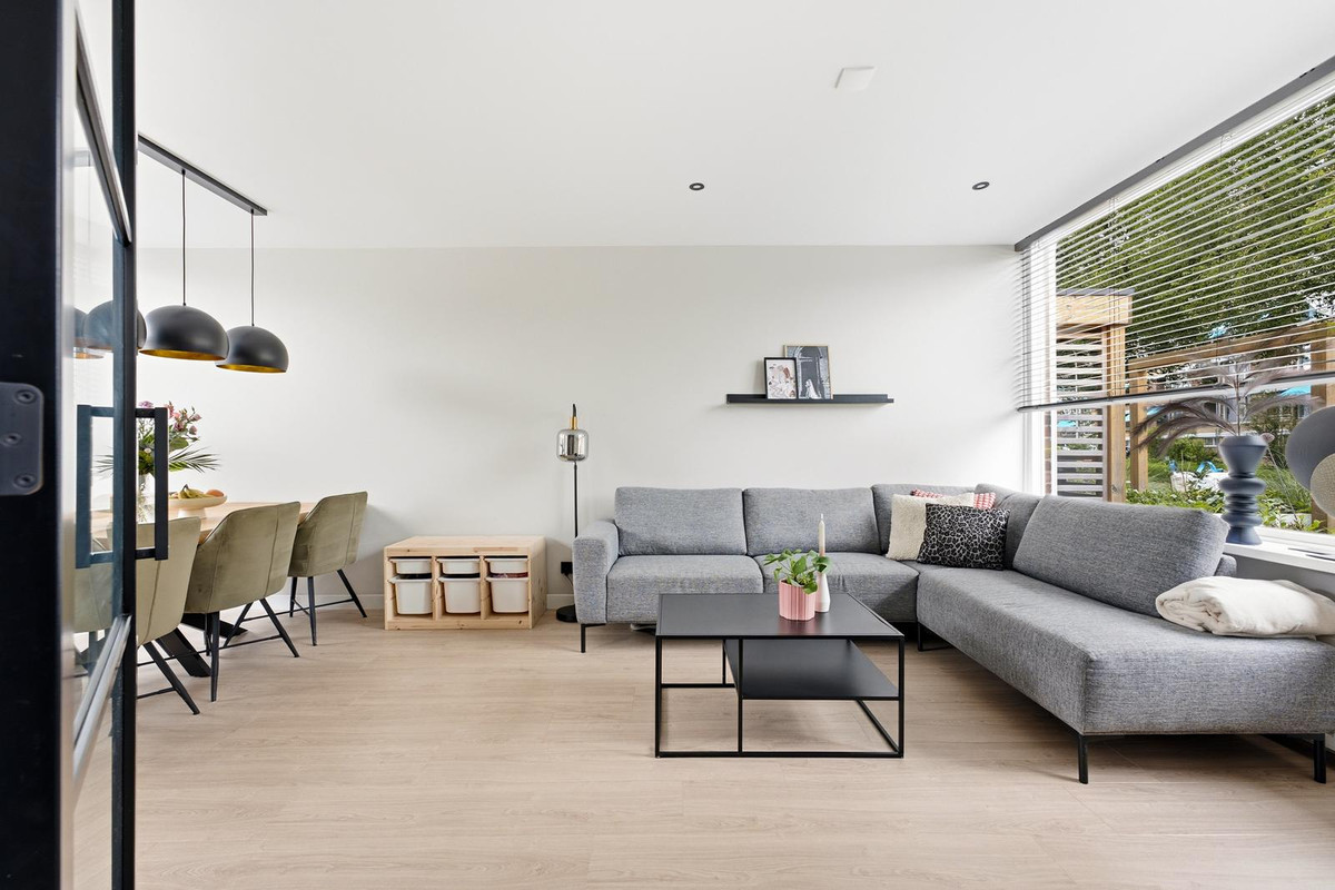 Tussenwoning te koop: Tesselschadestraat 5, Hendrik-Ido-Ambacht