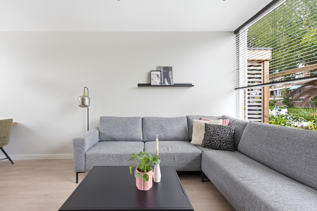 Tussenwoning te koop: Tesselschadestraat 5, Hendrik-Ido-Ambacht