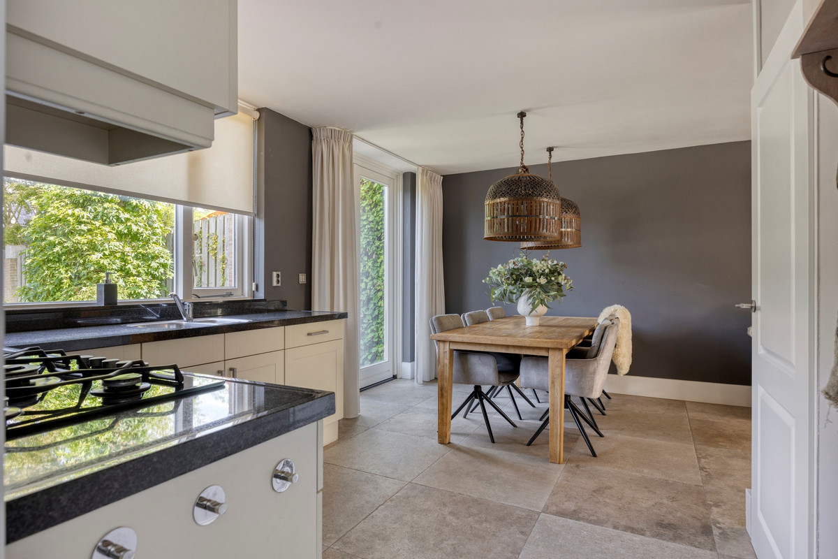Tussenwoning te koop: Aalscholverlaan 48, 'S-Hertogenbosch