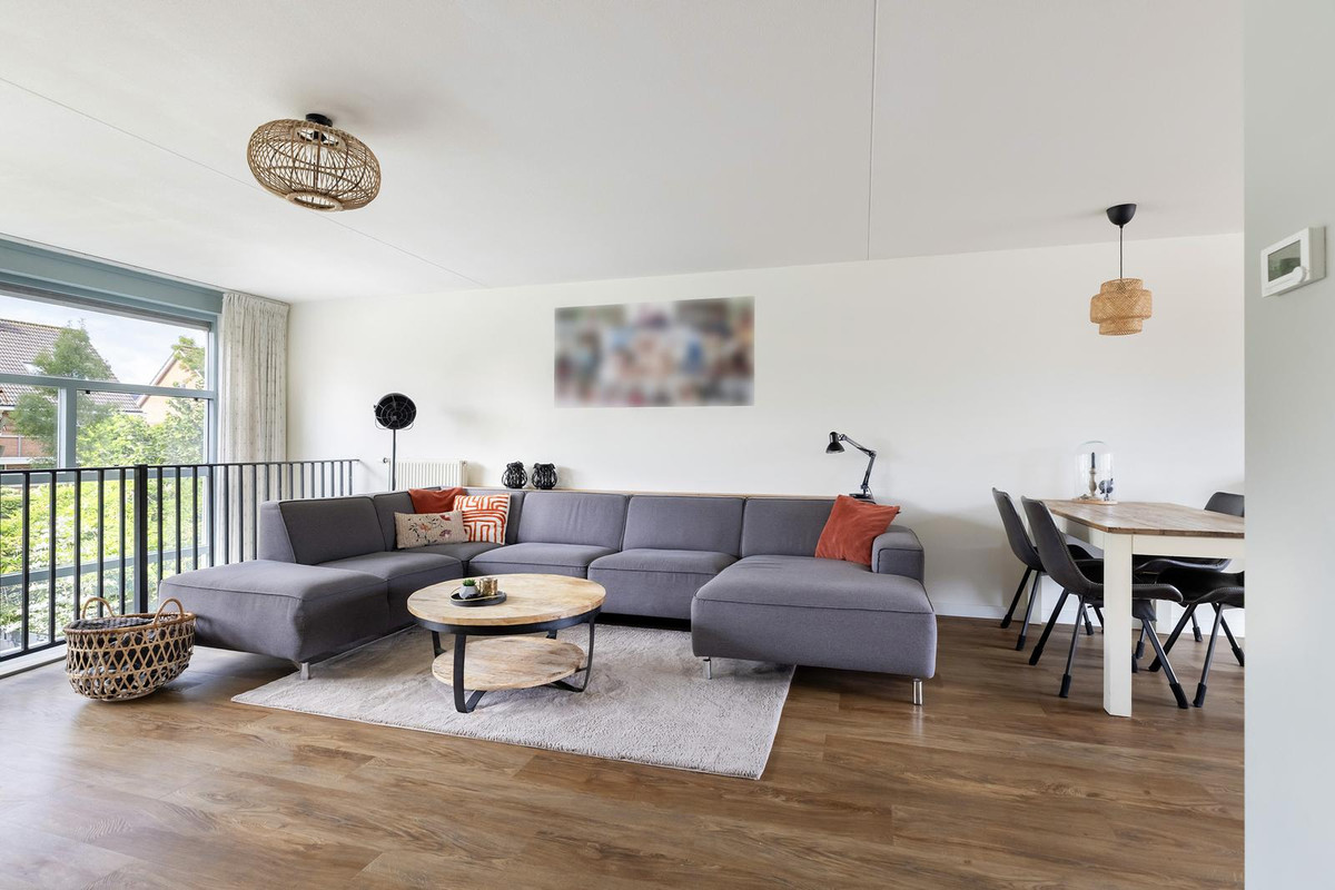 Tussenwoning te koop: Rietvelddreef 56, Barendrecht
