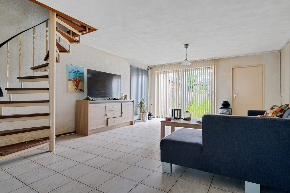 Tussenwoning te koop: Strijkmolenstraat 24, Almere