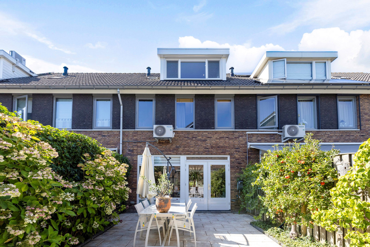 Tussenwoning te koop: Eendenplas 14, Gorinchem