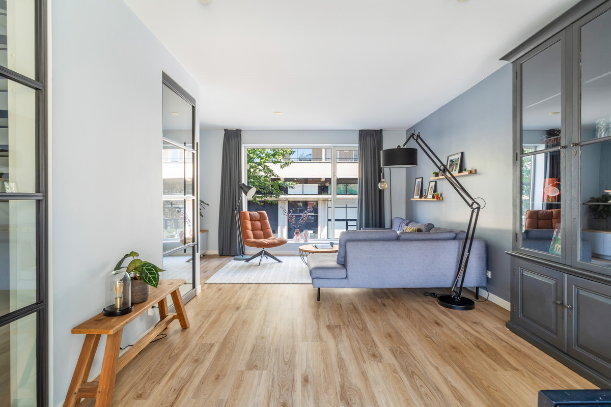 Hoekwoning te koop: Van Geenstraat 21, 'S-Gravenhage