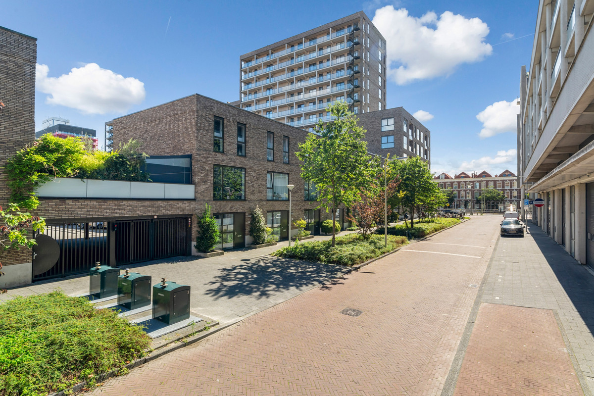 Hoekwoning te koop: Van Geenstraat 21, 'S-Gravenhage
