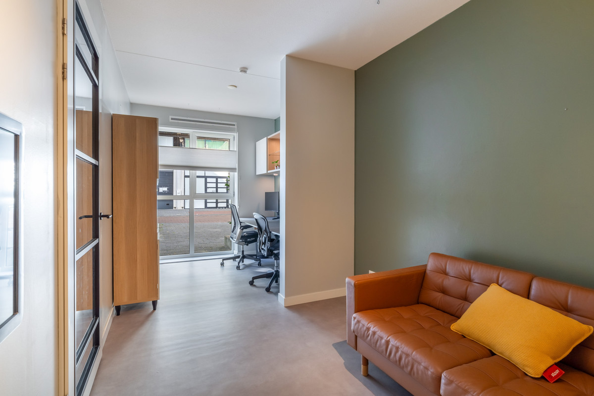 Hoekwoning te koop: Van Geenstraat 21, 'S-Gravenhage