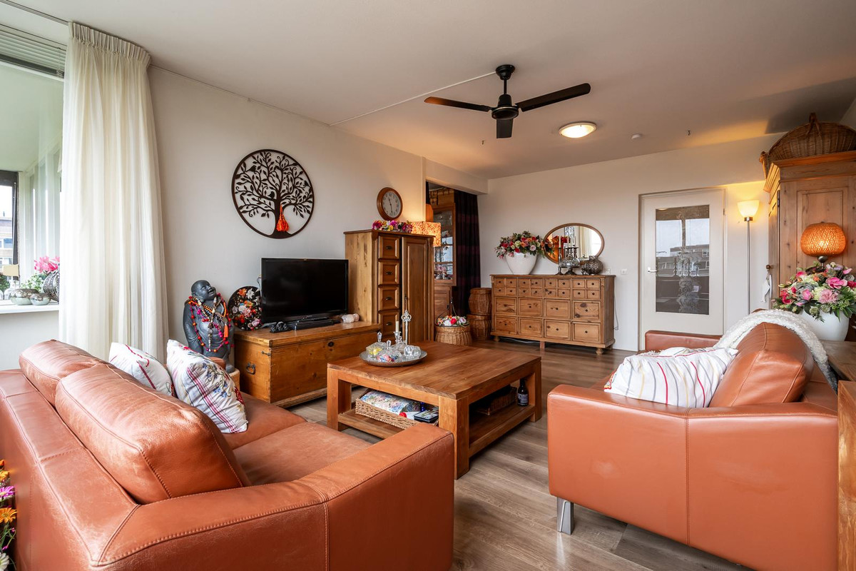 Appartement te koop: Venuslaan 295, Eindhoven