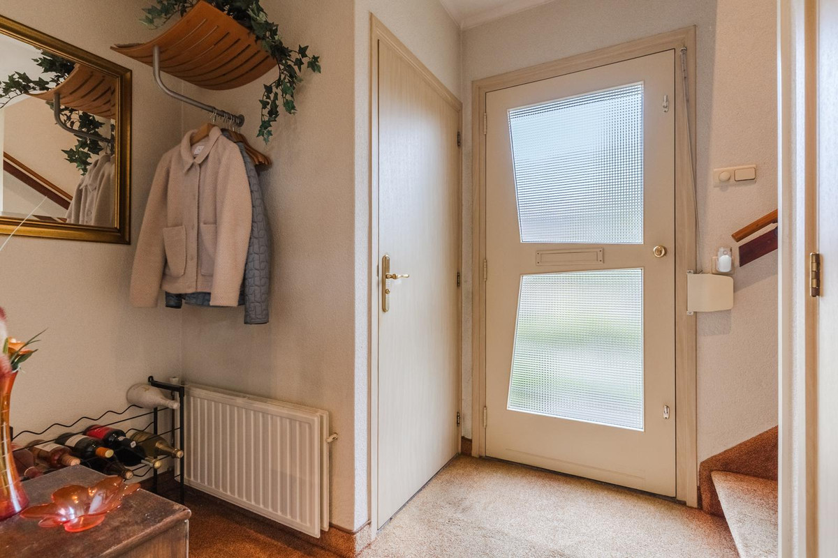 Twee-onder-één-kap te koop: Harrie Van De Venstraat 16, Nistelrode