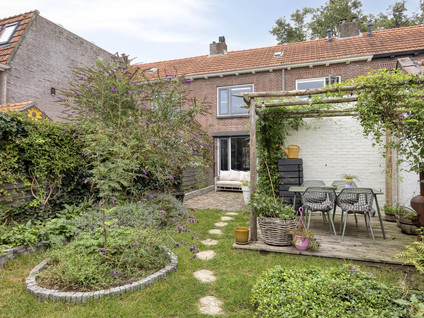 Weefmeesterstraat 9