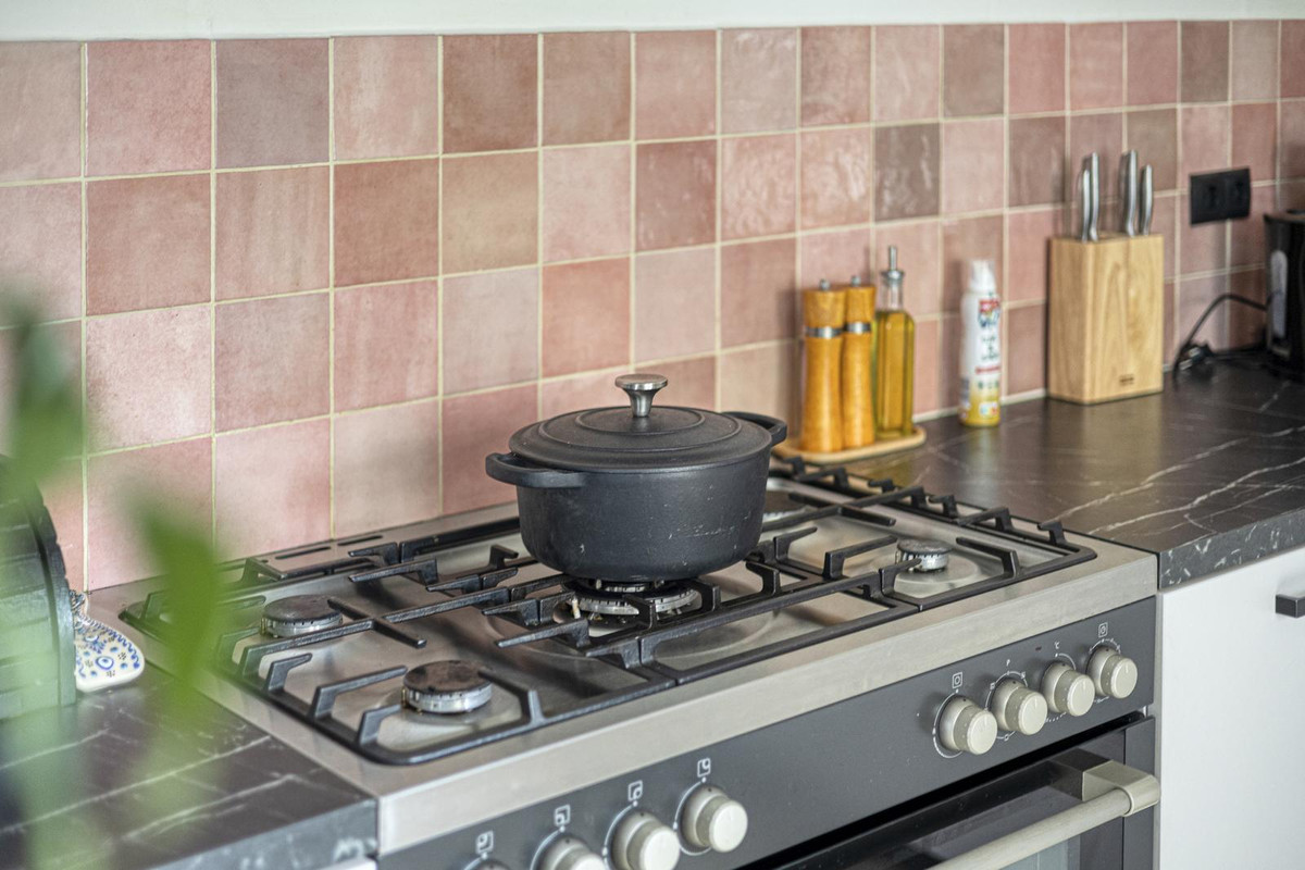 Tussenwoning te koop: Weefmeesterstraat 9, Tilburg