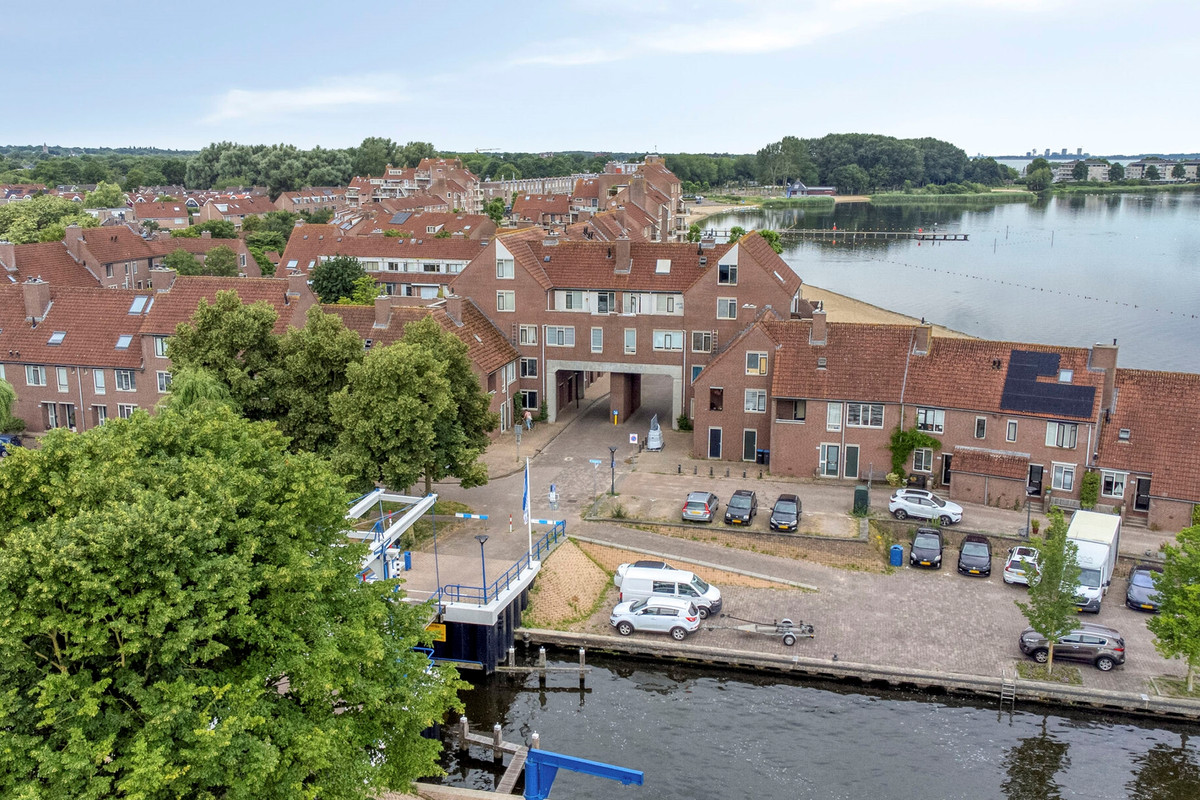 Appartement te koop: Zomerkade 9, Huizen