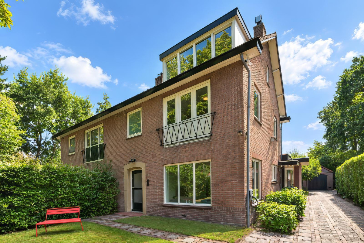 Twee-onder-één-kap te koop: Rosariumlaan 33, Driebergen-Rijsenburg