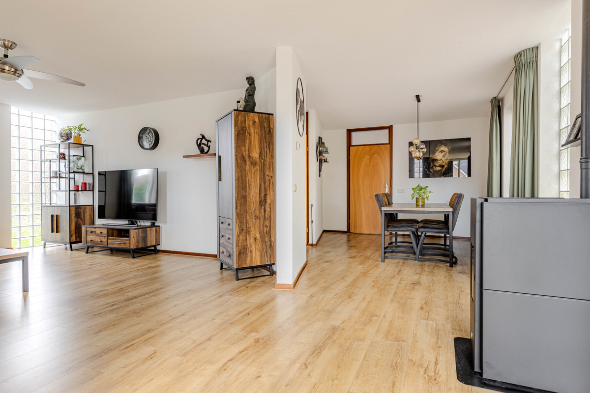 Vrijstaande woning te koop: Julianastraat 14, Stadskanaal