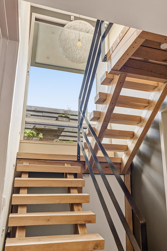 Vrijstaande woning te koop: Minervasingel 30, Almere