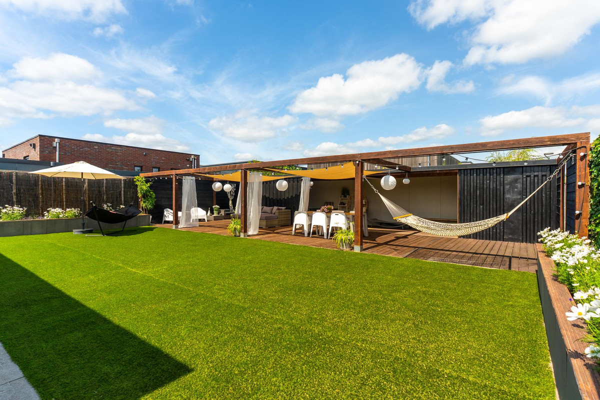 Vrijstaande woning te koop: Minervasingel 30, Almere