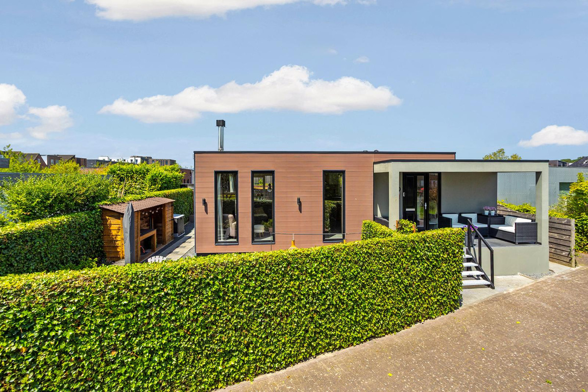Vrijstaande woning te koop: Minervasingel 30, Almere
