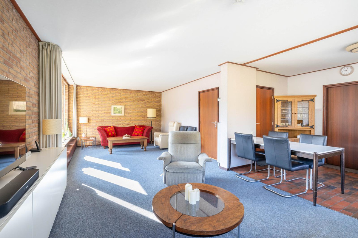Vrijstaande woning te koop: Ooievaarshof 9, Borne