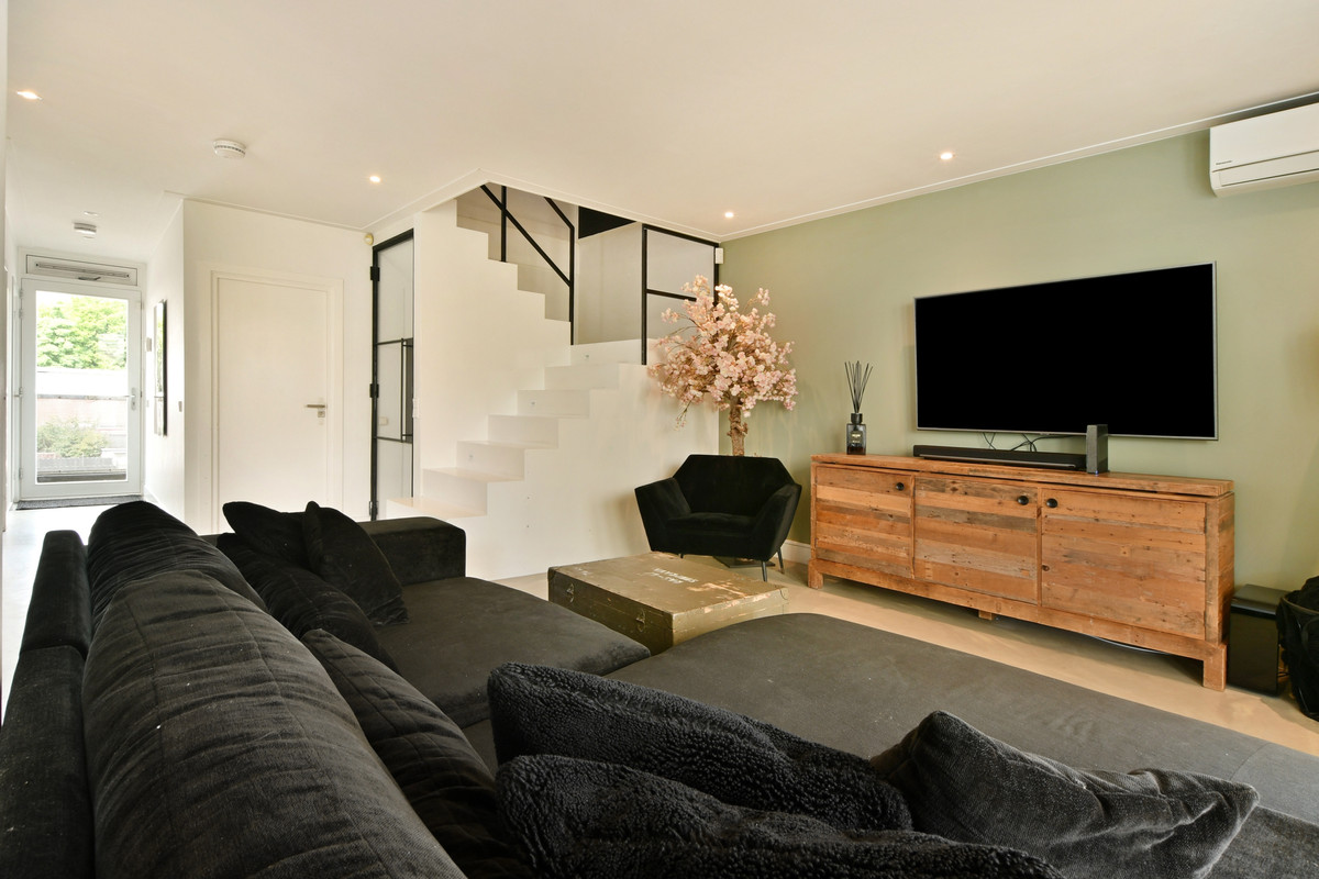 Appartement te koop: Zilverschoonplein 21A, Zaandam