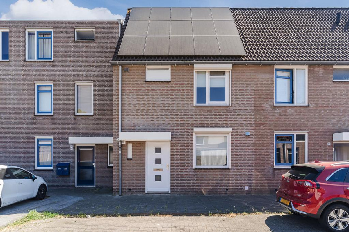 Tussenwoning te koop: IJskelderstraat 52, Tilburg