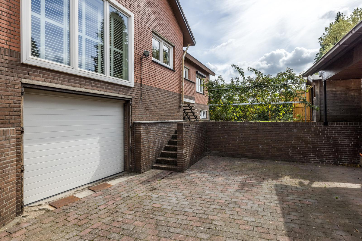 Vrijstaande woning te koop: Douvenderweg 10, Oirsbeek