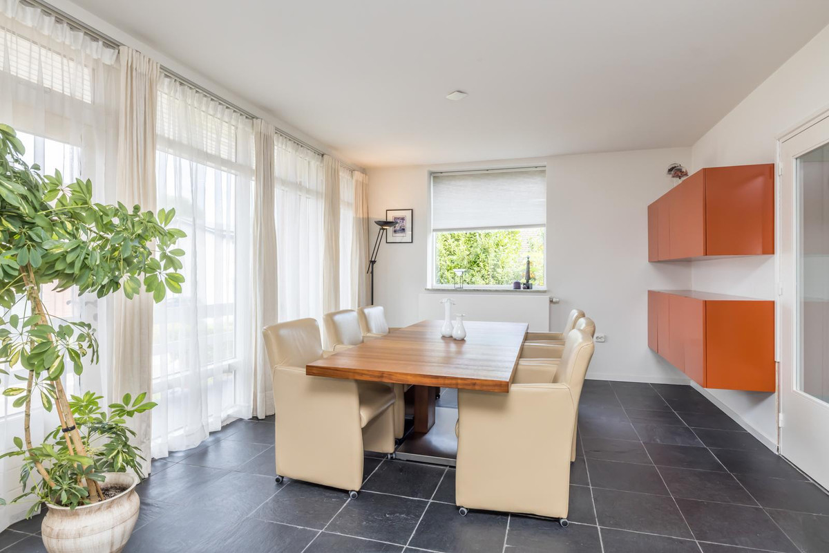 Vrijstaande woning te koop: Douvenderweg 10, Oirsbeek