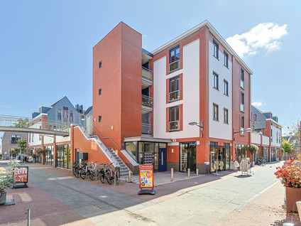 Kolfbaan 24