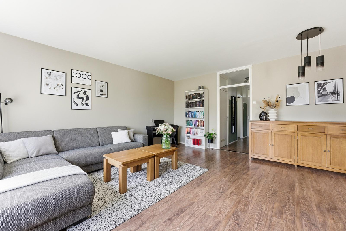 Appartement te koop: van Godewijckstraat 237, Hendrik-Ido-Ambacht