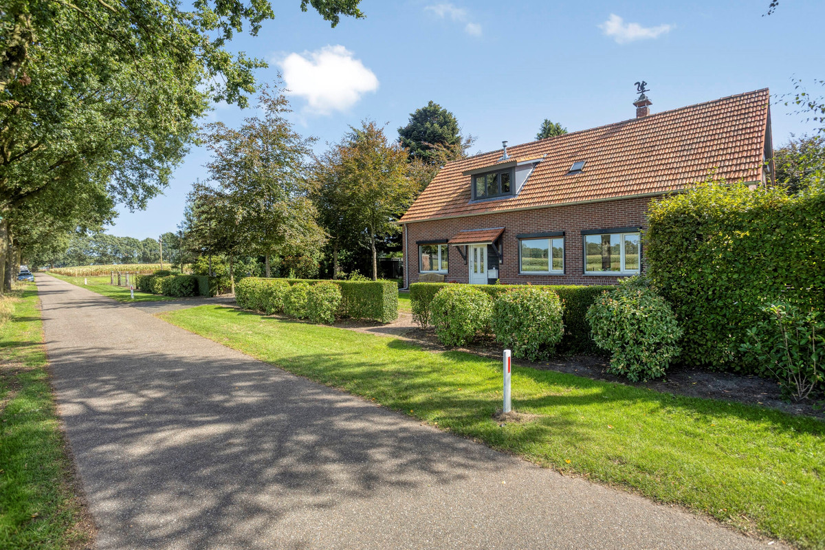 Vrijstaande woning te koop: Toven 3, Ledeacker