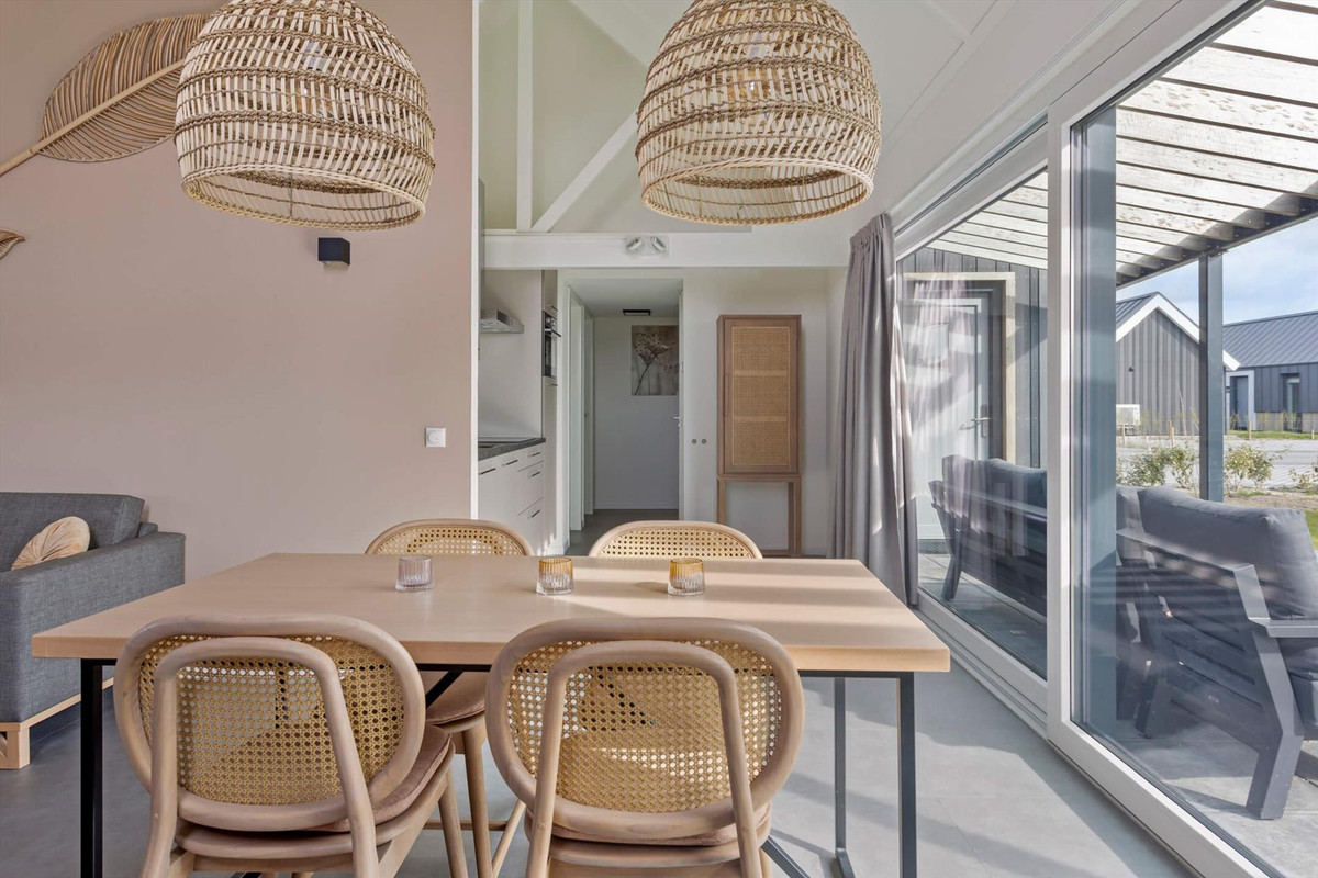 Vrijstaande woning te koop: Nieuwesluisweg 1-415A, Breskens