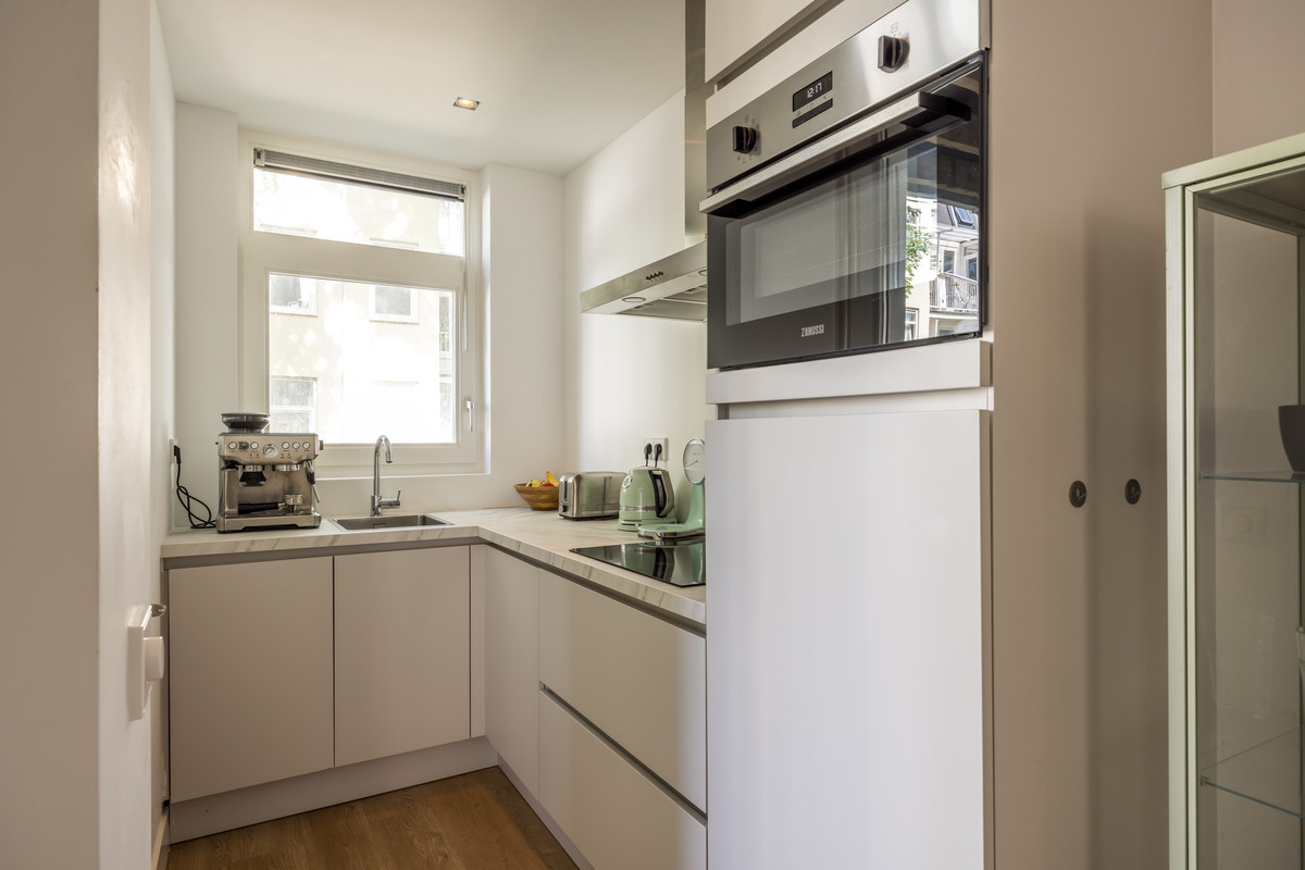 Studio te koop: Van Hogendorpstraat 100-1, Amsterdam