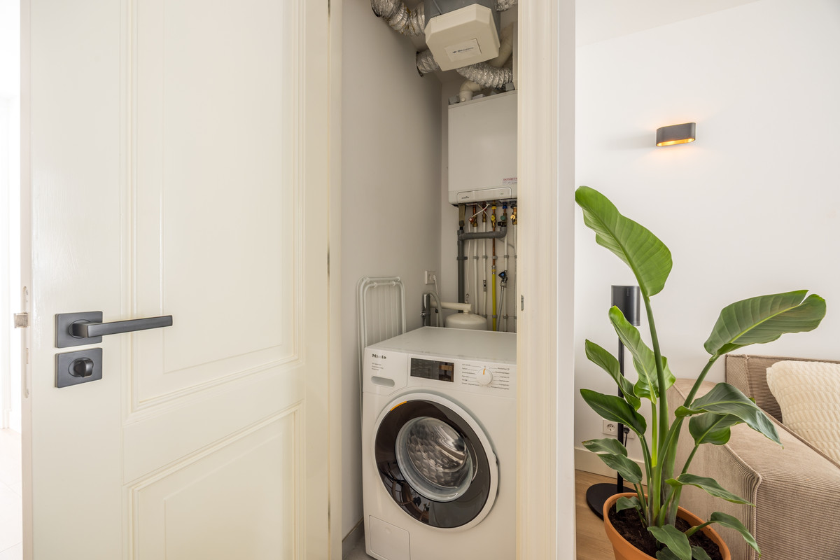 Studio te koop: Van Hogendorpstraat 100-1, Amsterdam