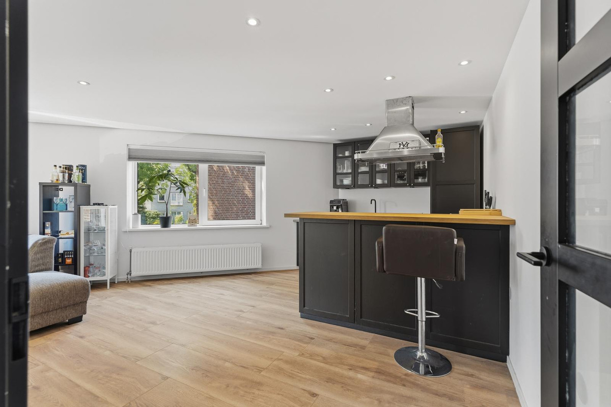 Appartement te koop: Naardingerland 66, Huizen
